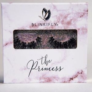 NWT Blinkifly “The Princess” Lashes